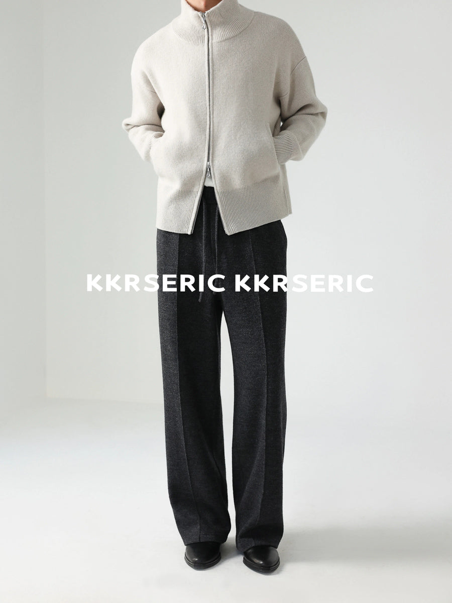 Effortless Minimalist Pants in Wool